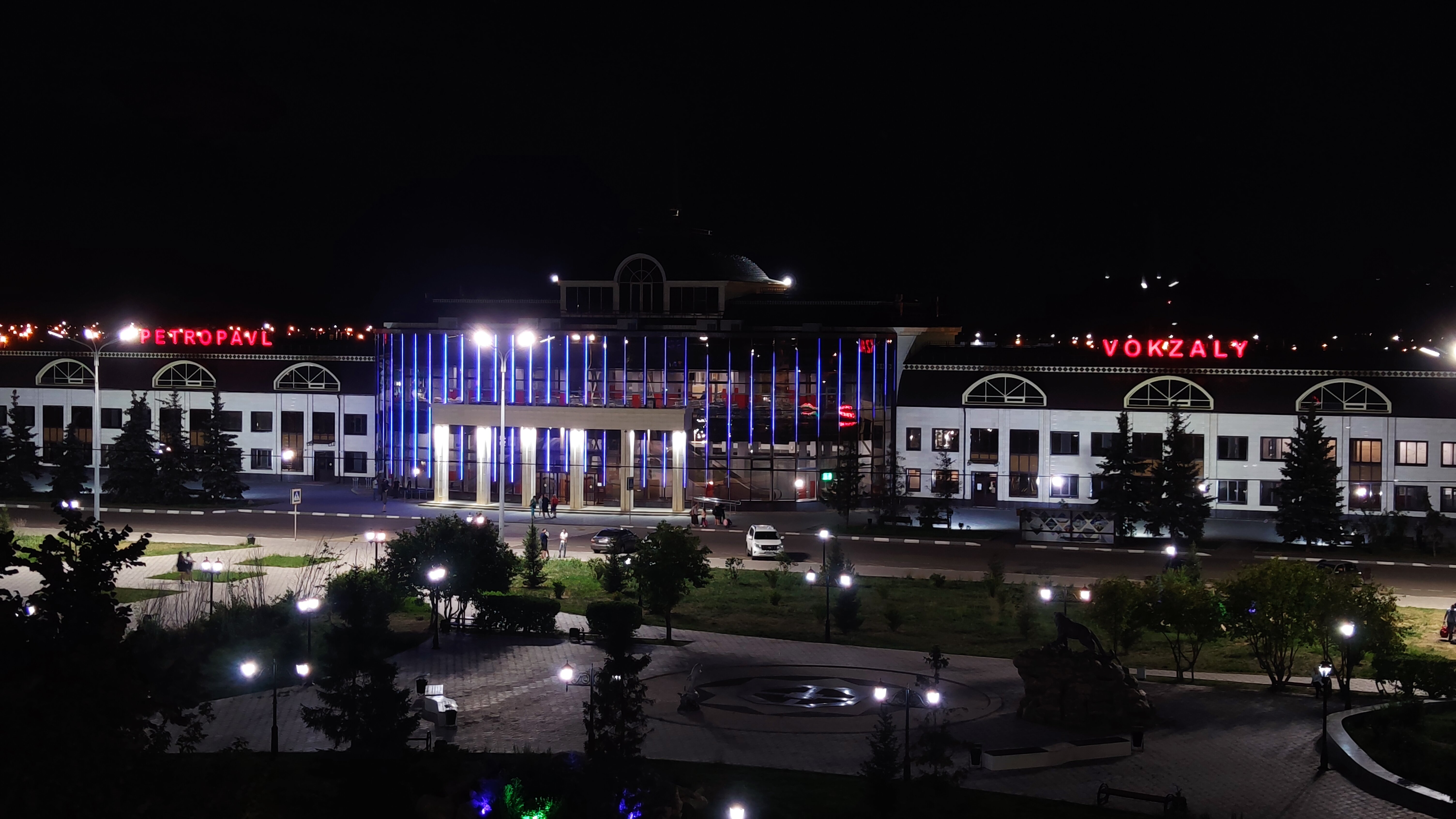 Фото отеля 2