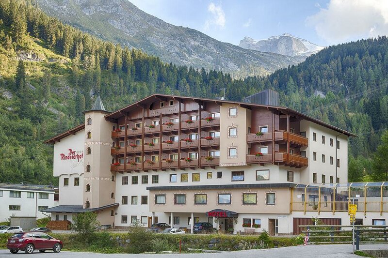 Гостиница Hotel Der Rindererhof в Туксе