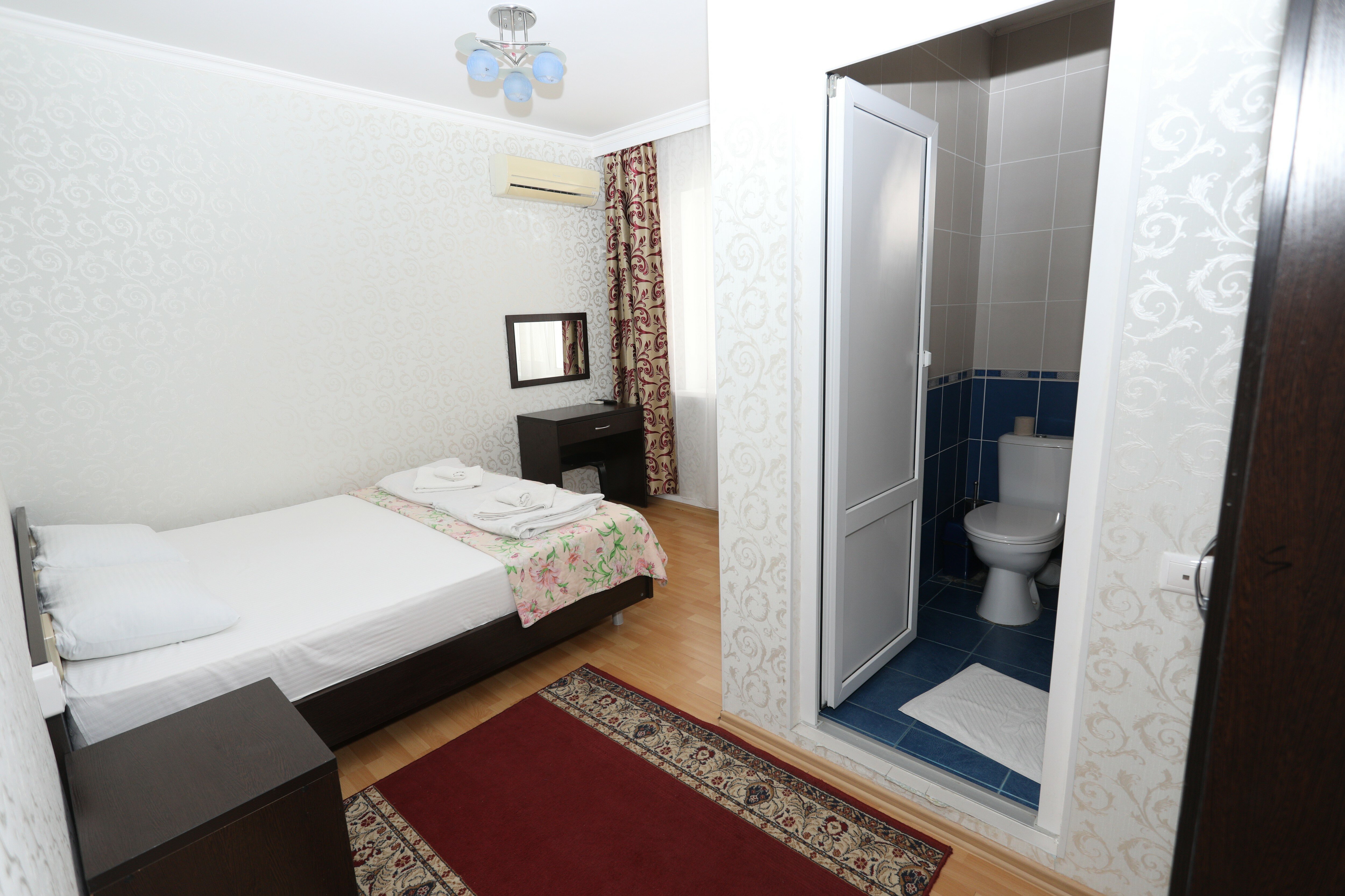 Фото Династия