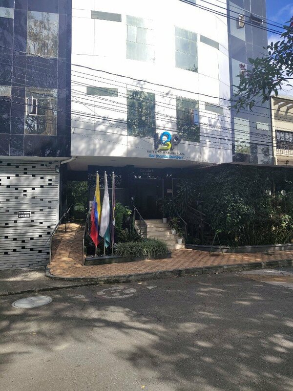Гостиница Hotel Bolivariana Plaza в Медельине