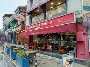 Faruk Gulluoglu (İstanbul, Beyoğlu, Hacıahmet Mah., Kurtuluş Deresi Cad., 50-52), confectionary