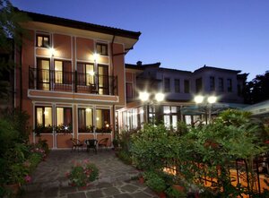 Гостиница Hotel Alafrangite