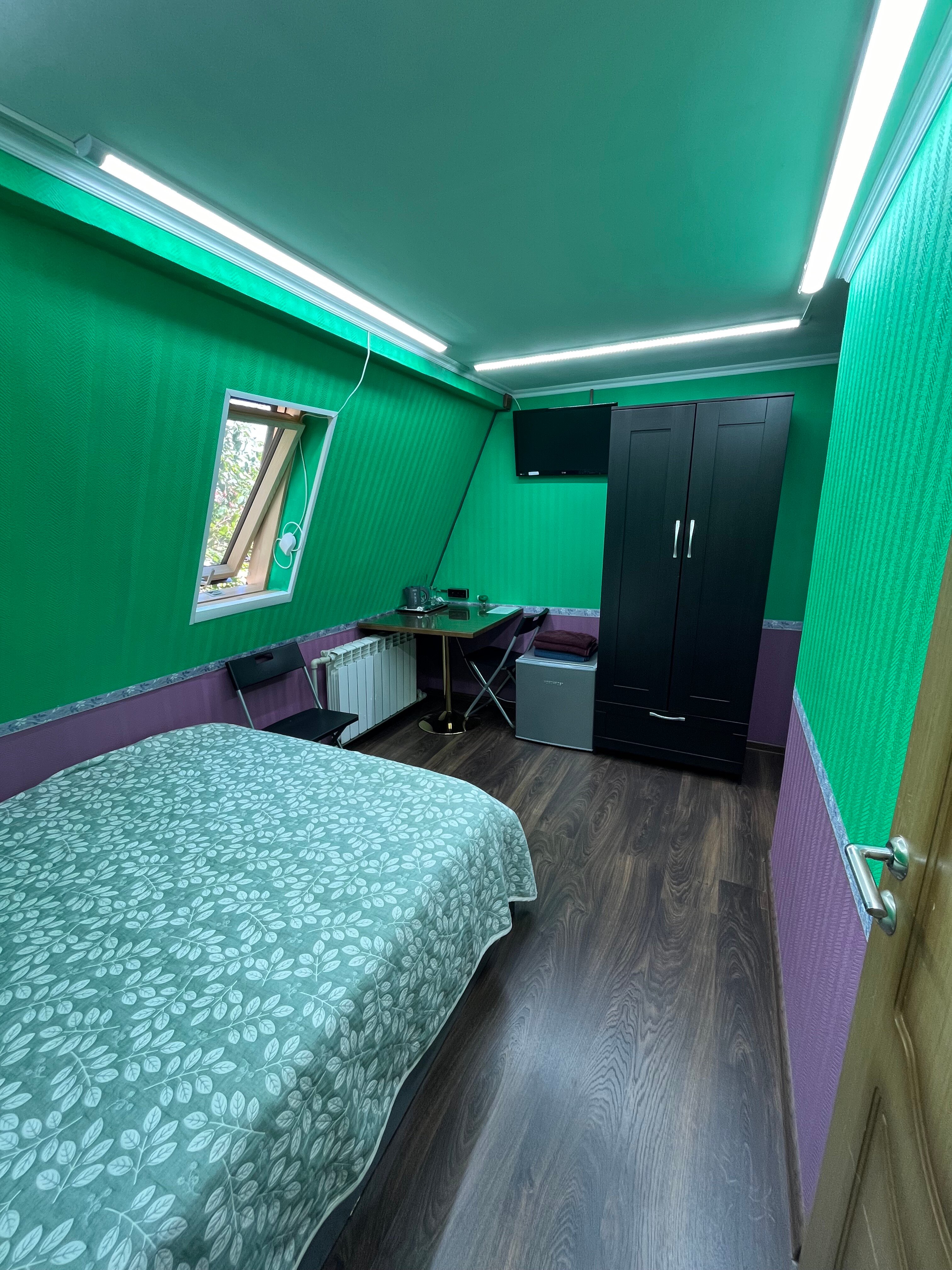 Фото Октябрь