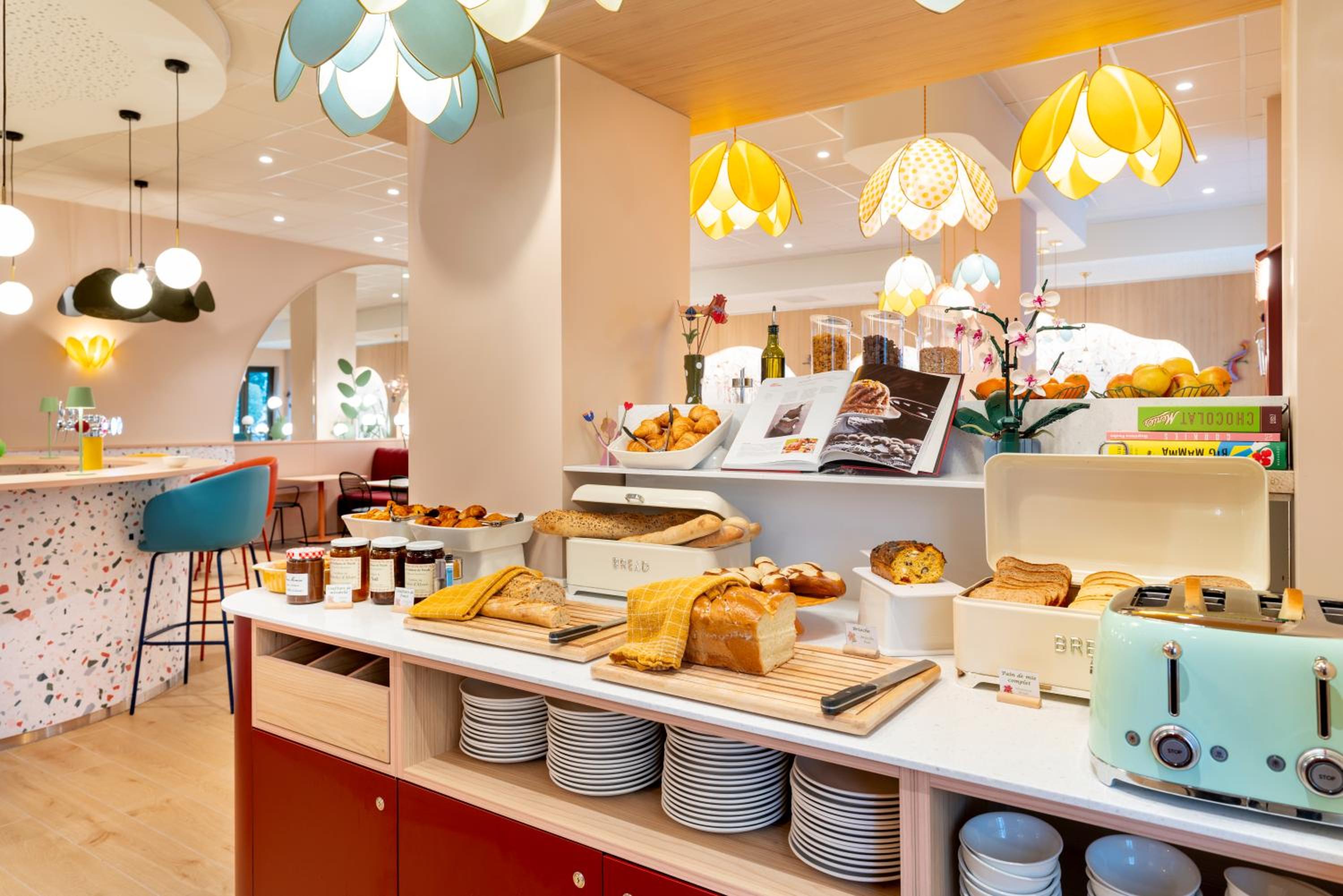 Фото Ibis Styles Strasbourg Centre République