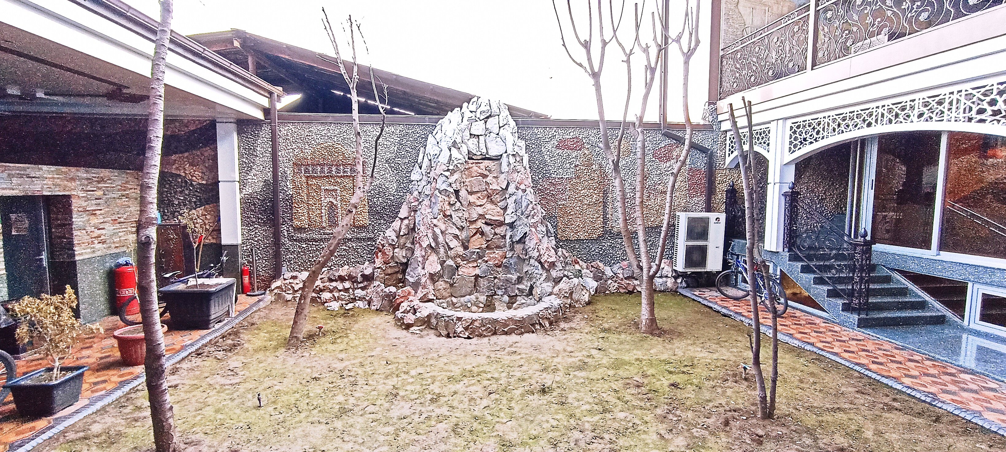 Фото Атлас