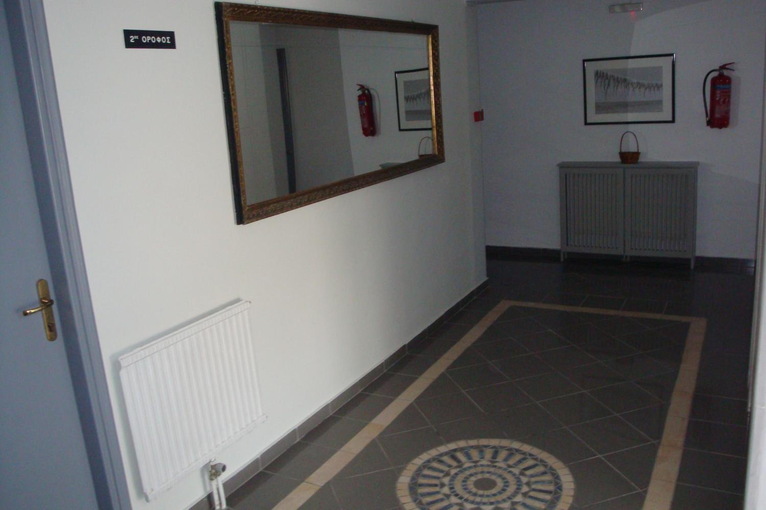 Фото Karis Hotel