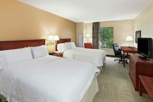 Гостиница Hampton Inn Columbus-North
