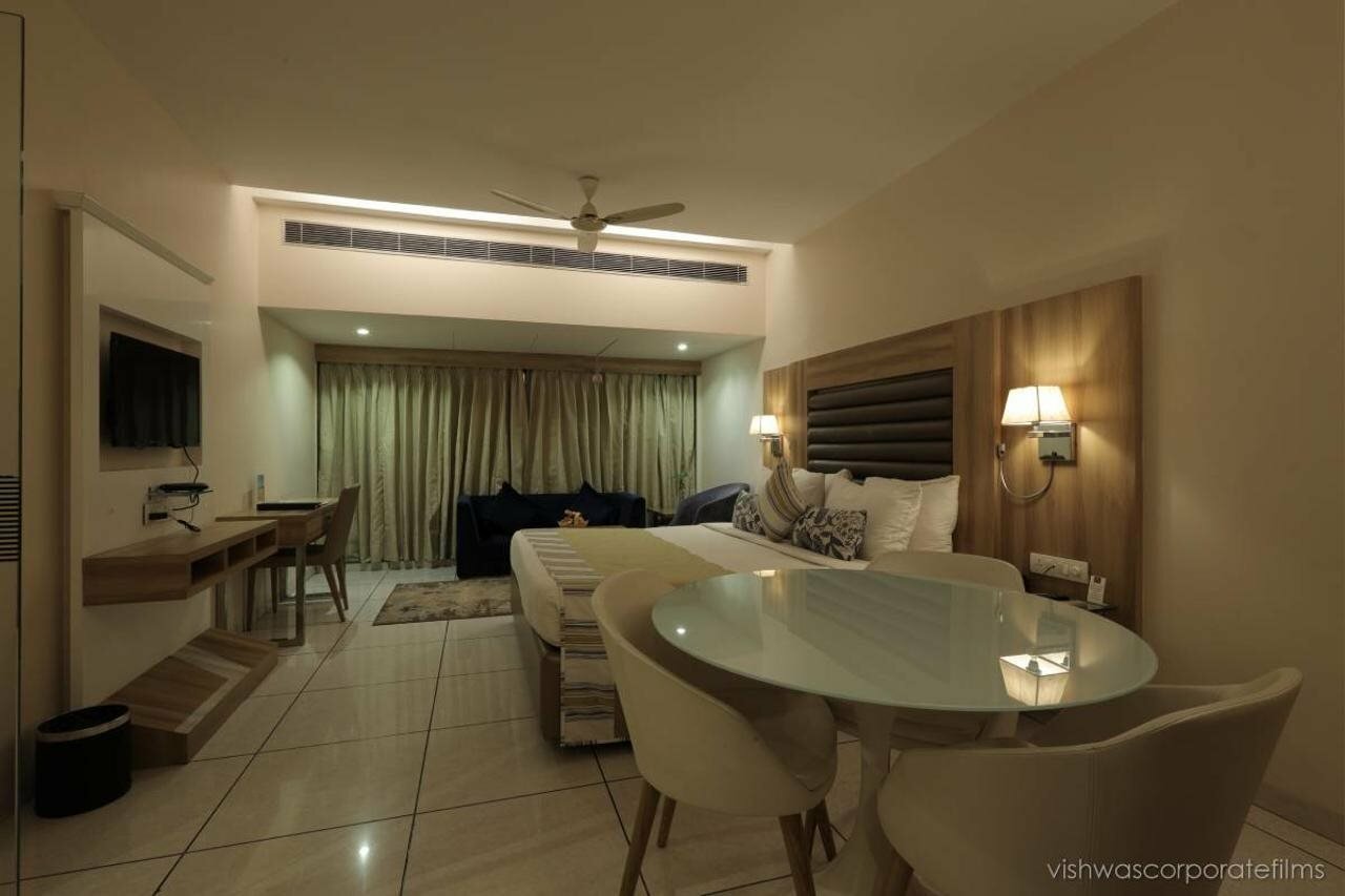 Фото Rang Lords Inn Bharuch