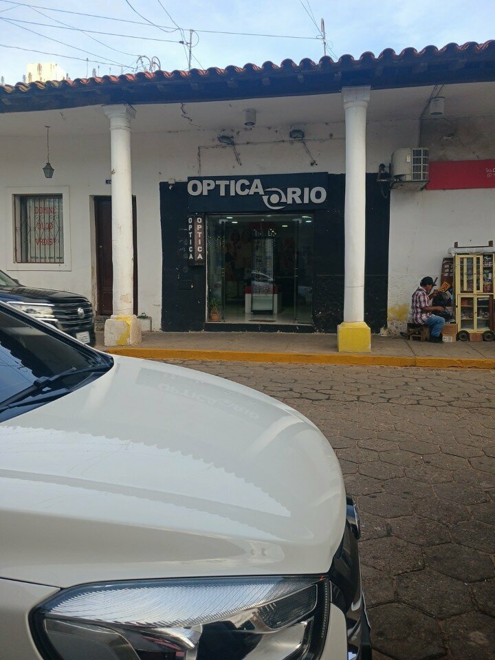 Opticial store Rio, Santa Cruz de la Sierra, photo