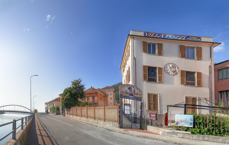 Гостиница Casa per Ferie Villa Pozzi в Сестри-Леванте