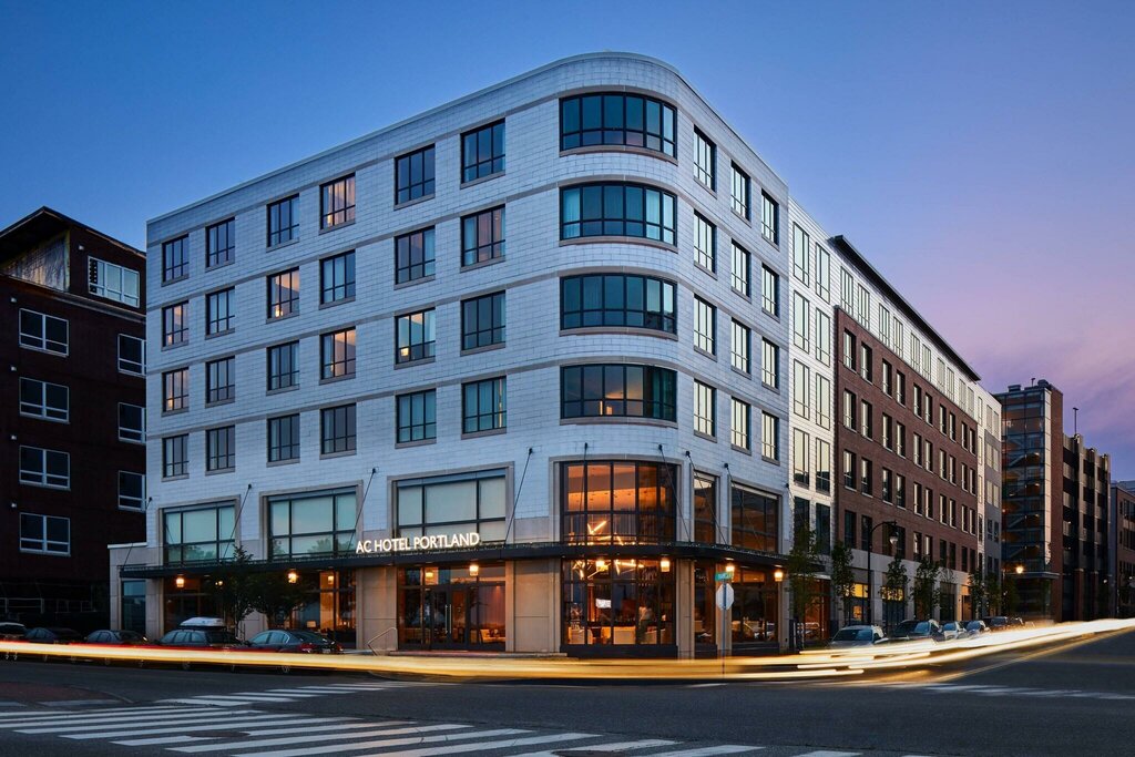 Hotel Residence Inn by Marriott Portland Downtown Waterfront, Portland, photo