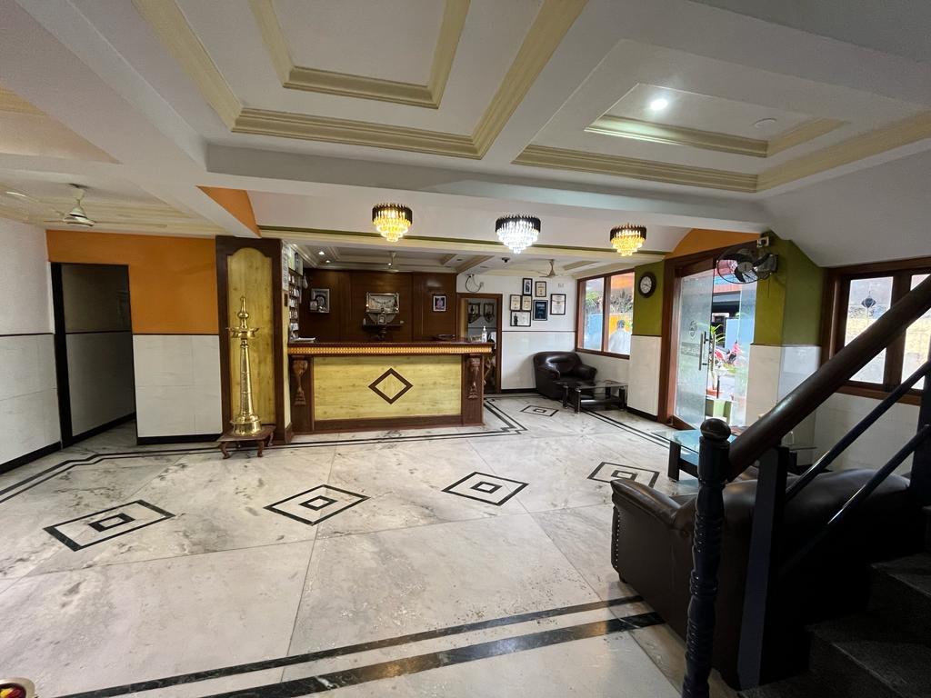 Фото Hotel Gangasagar