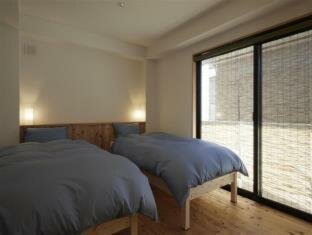 Гостиница Guesthouse Hyakumanben Cross в Киото