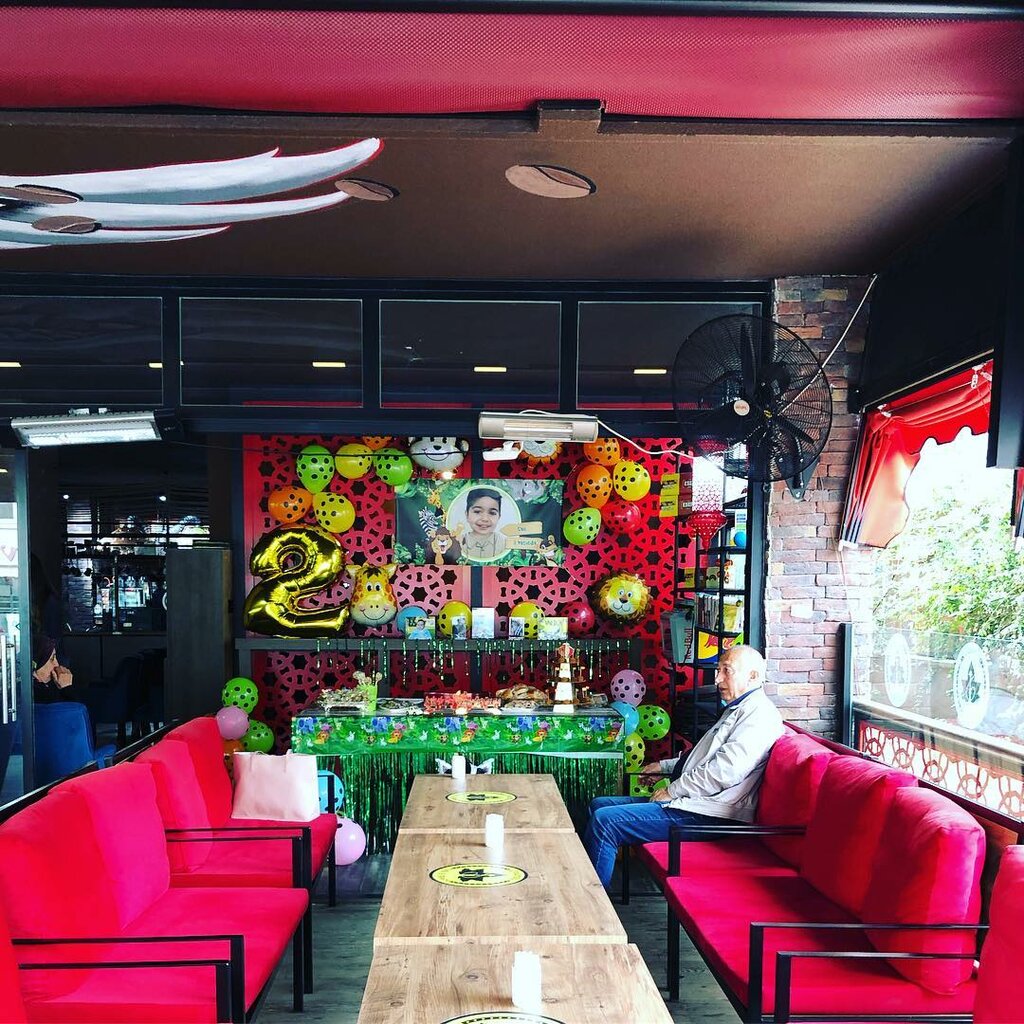 Cafe Cinaralti Cafe, Antalya, photo