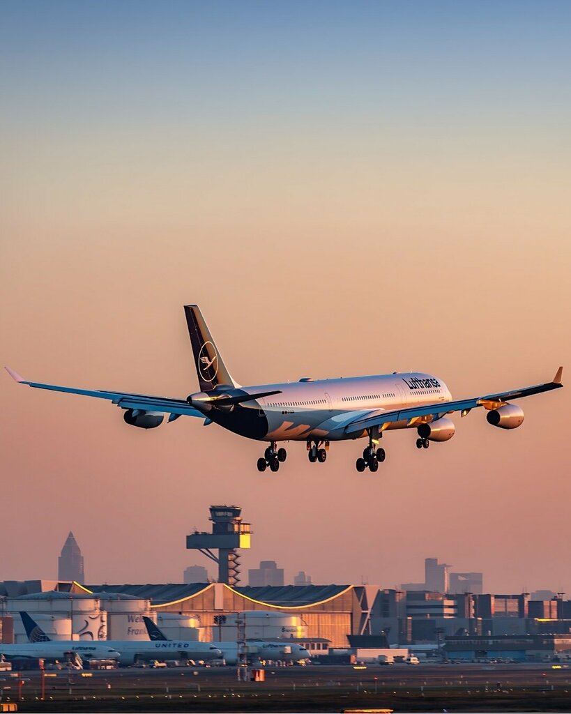 Management company Lufthansa, Istanbul, photo