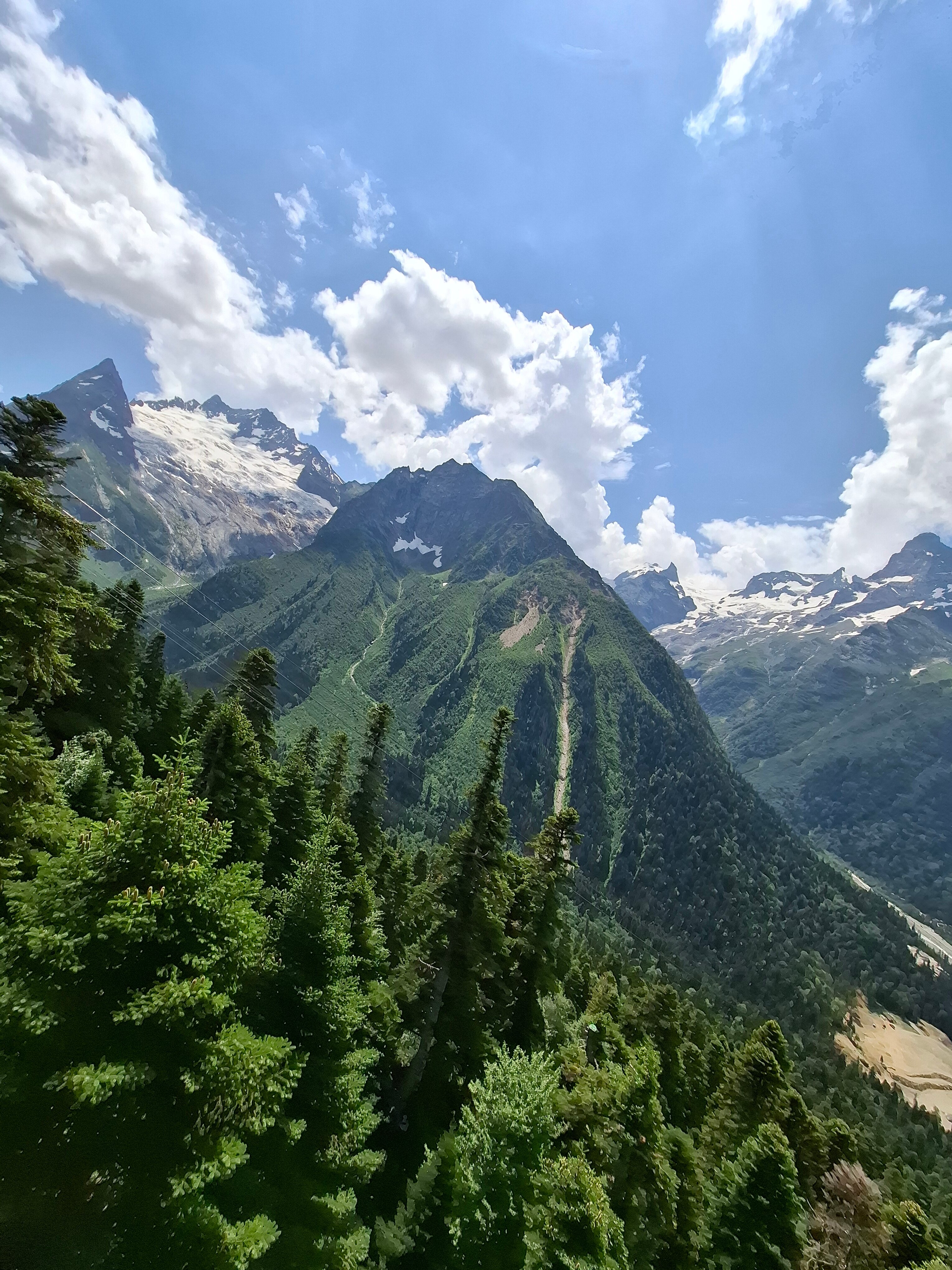 Фото Вдомбай.рф