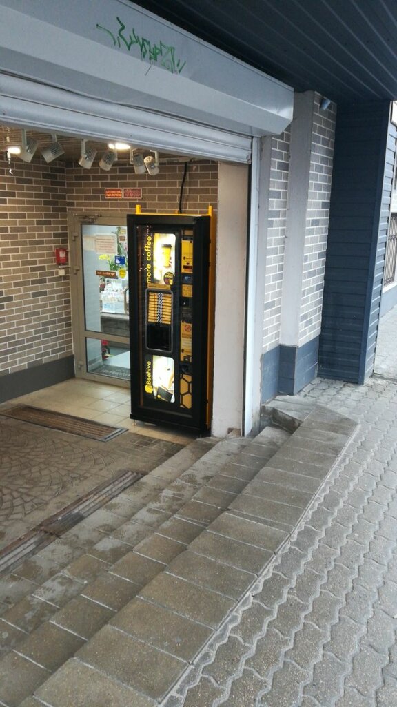Coffee machine Beehive, Brest, photo
