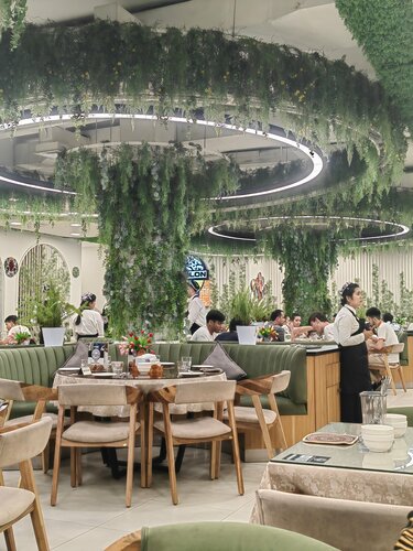 Жалаңаш қыздар оқиғалары