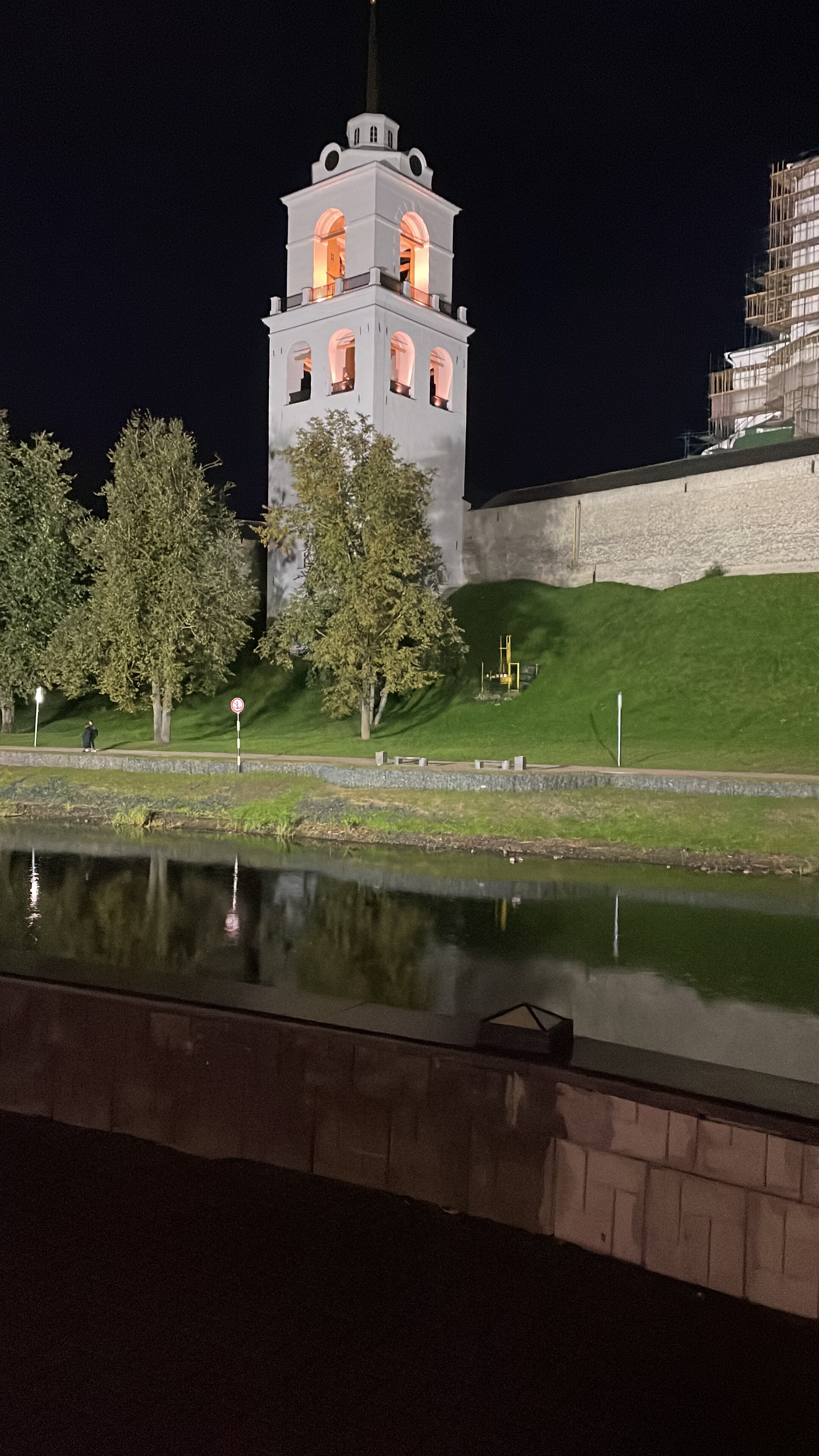 Фото Золотая набережная