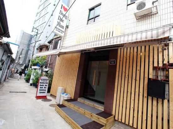 Фото K-Guesthouse Dongdaemun Premium 2