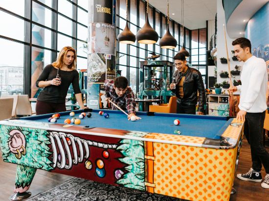 Фото The Hague Teleport Hotel