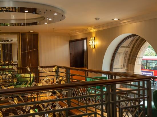 Фото Hilton London Hyde Park