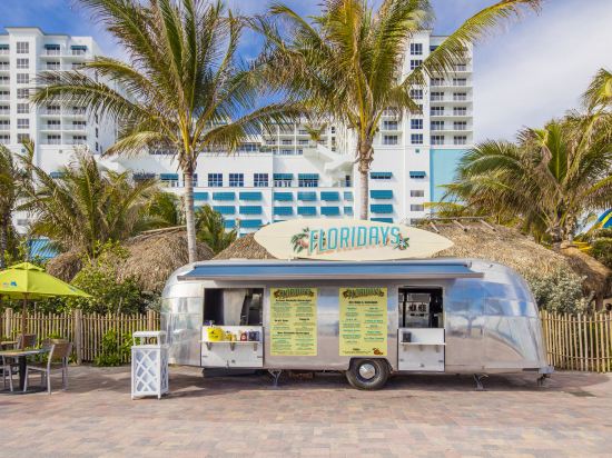 Фото Margaritaville Hollywood Beach Resort