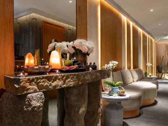 Фото Grand Hotel Du Lac Hanoi