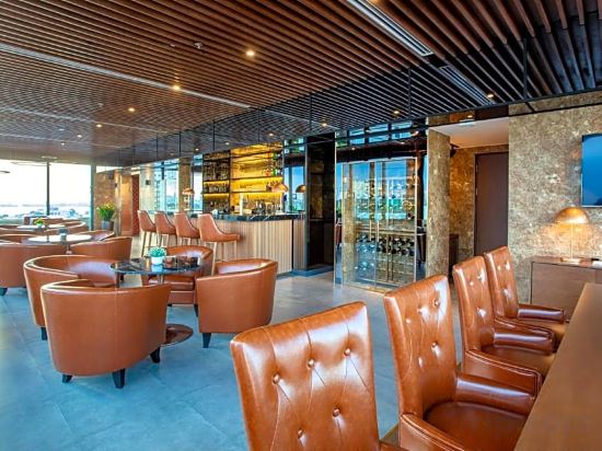 Фото Flower Garden Hotel