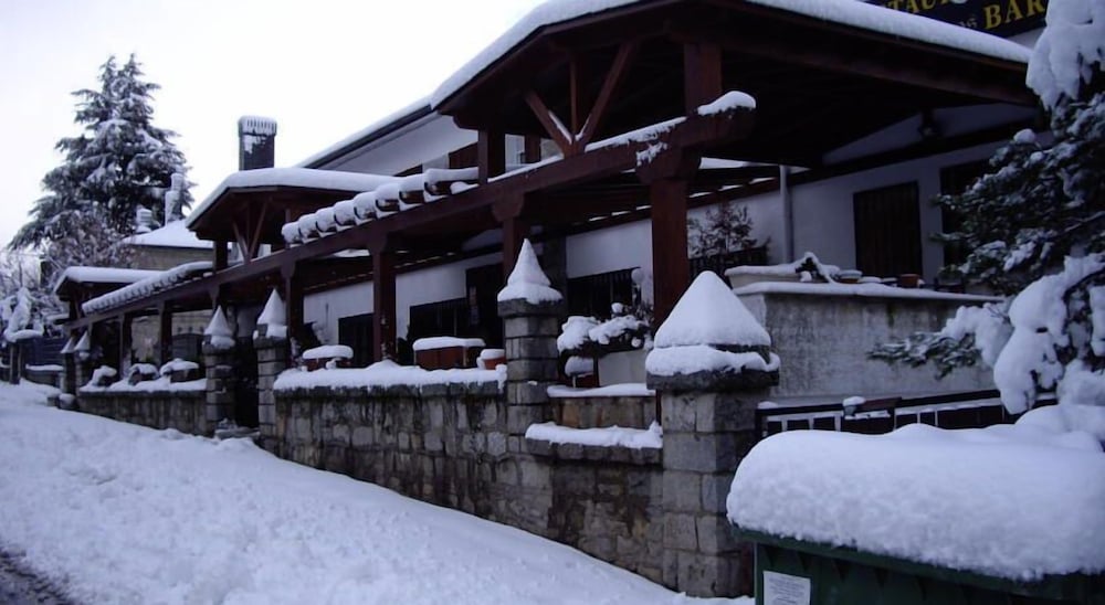 Фото Hostal Siete Picos