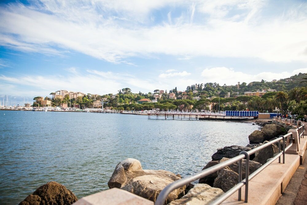 Фото Hotel Vesuvio