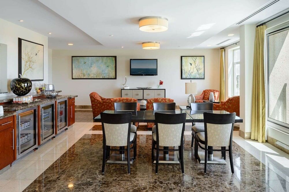 Фото Broadway Plaza, Trademark Collection by Wyndham