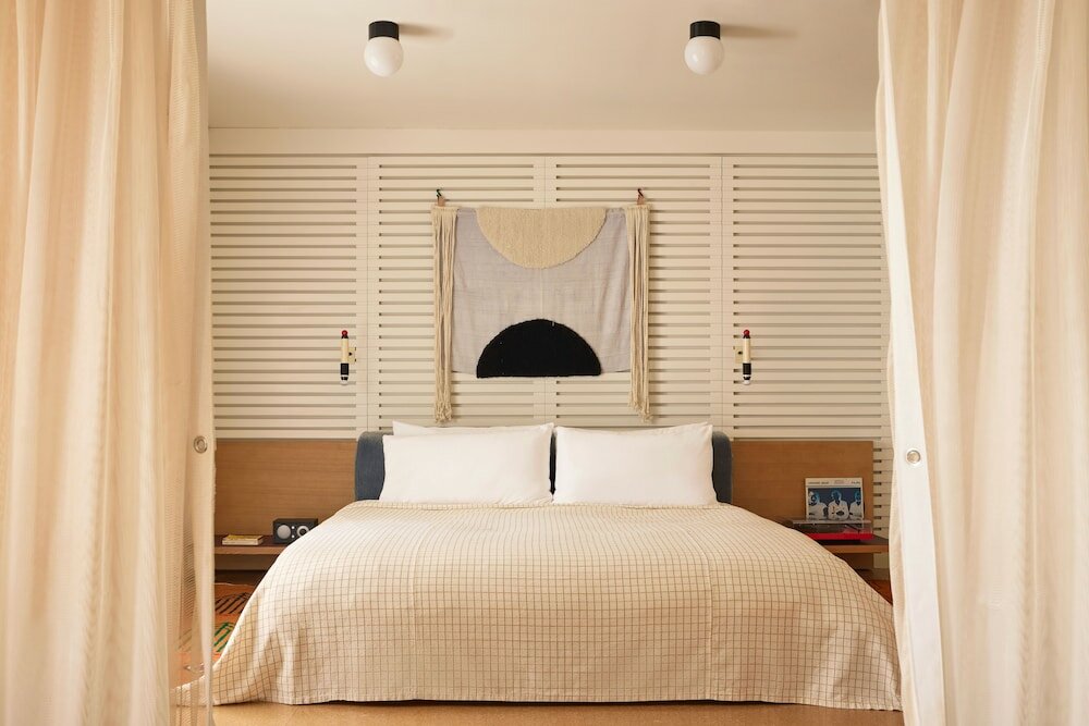 Фото Ace Hotel and Swim Club