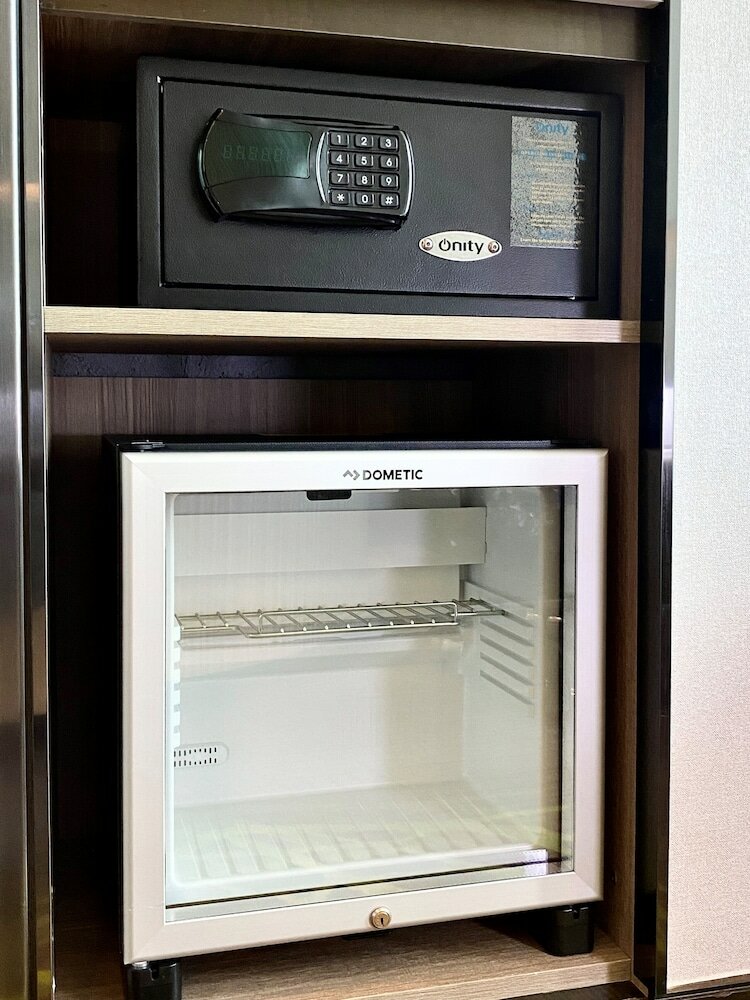 Фото Holiday Inn Express Hong Kong Kowloon Cbd2