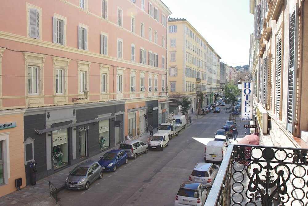 Фото Hotel Napoleon