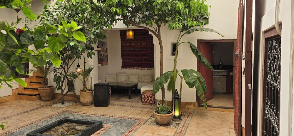 Фото Riad Karmela