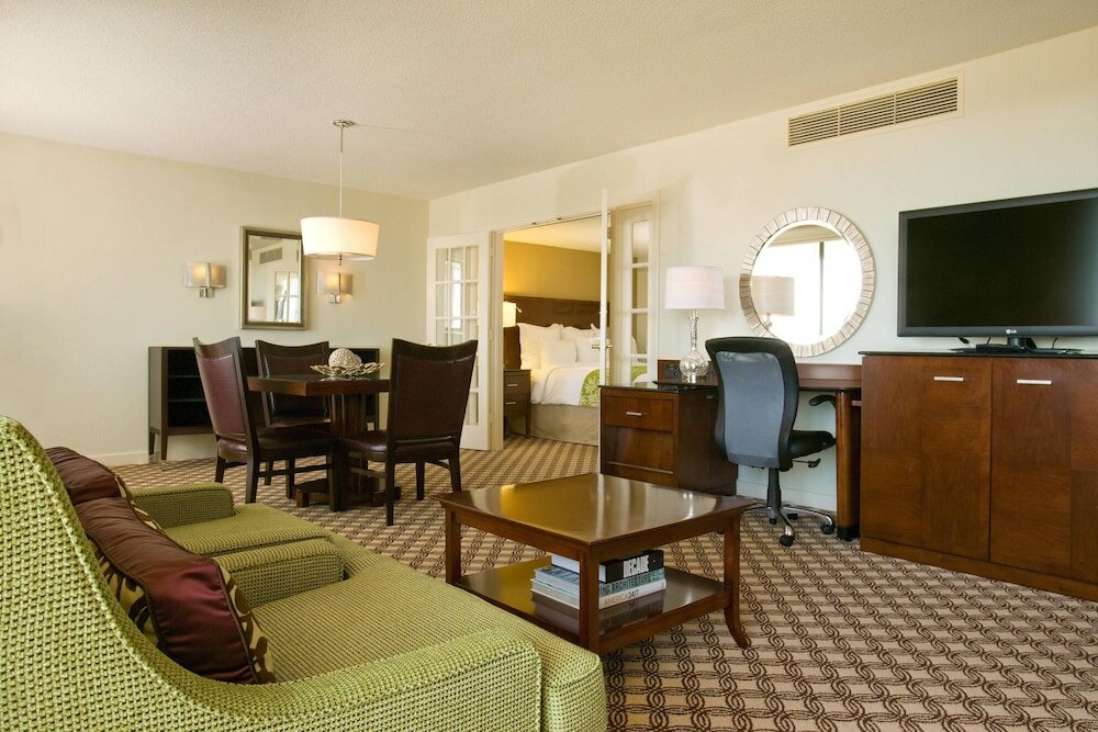 Фото Hanover Marriott