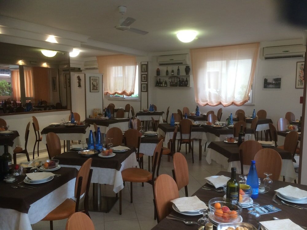 Фото Hotel Tre Grazie