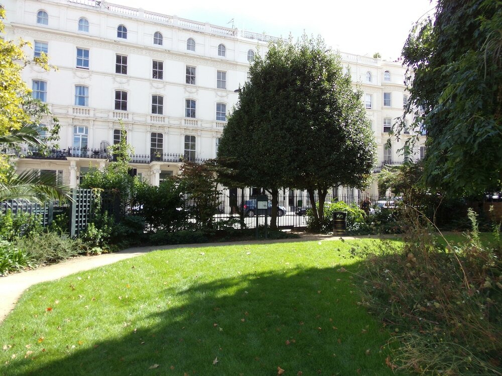 Фото Wedgewood Hotel