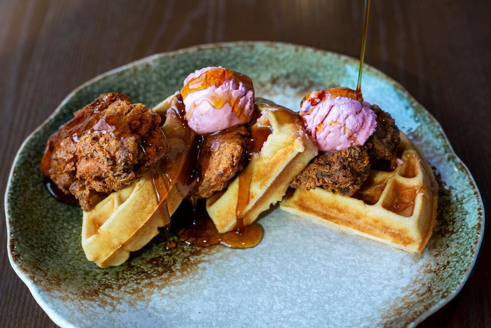 Фото The Delaney Hotel