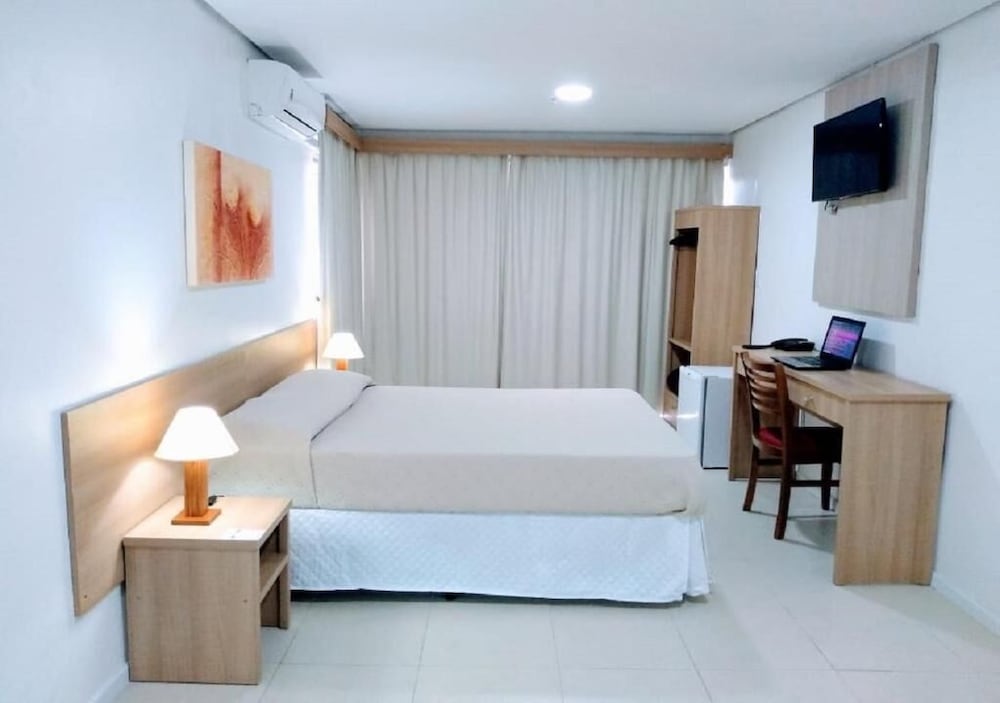 Фото Dan Inn Express Porto Alegre