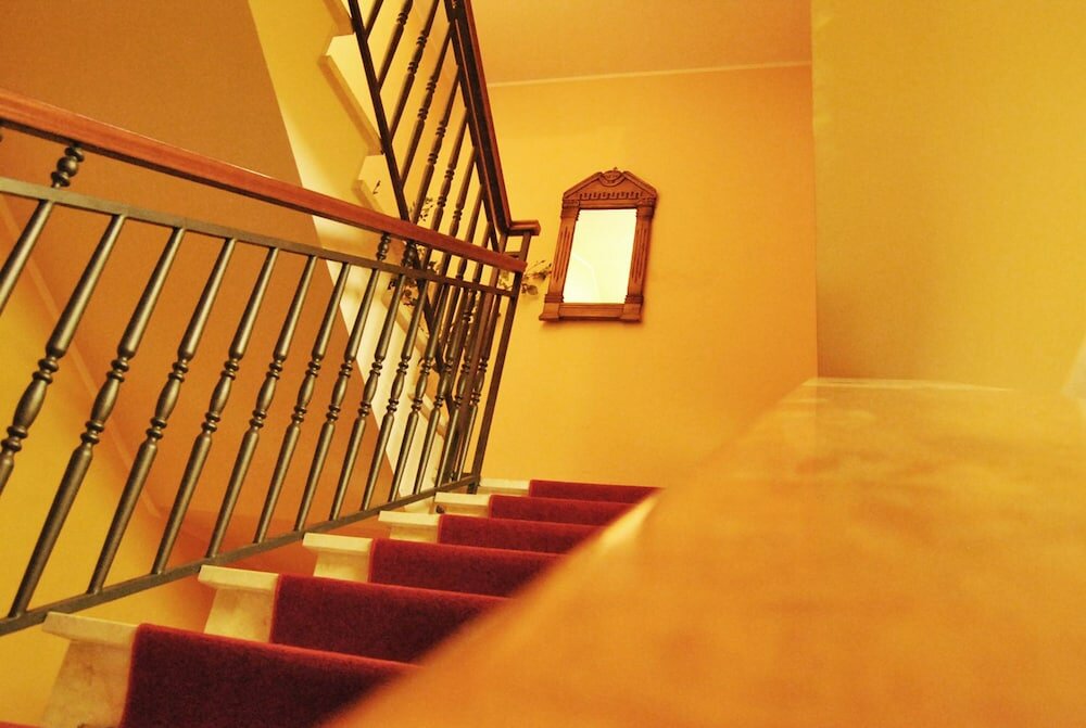 Фото Greta Rooms Hotel