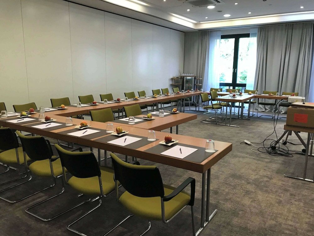 Фото Mercure Tagungs & Landhotel Krefeld