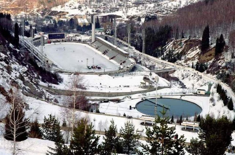 Фото Renion Hills Hotel