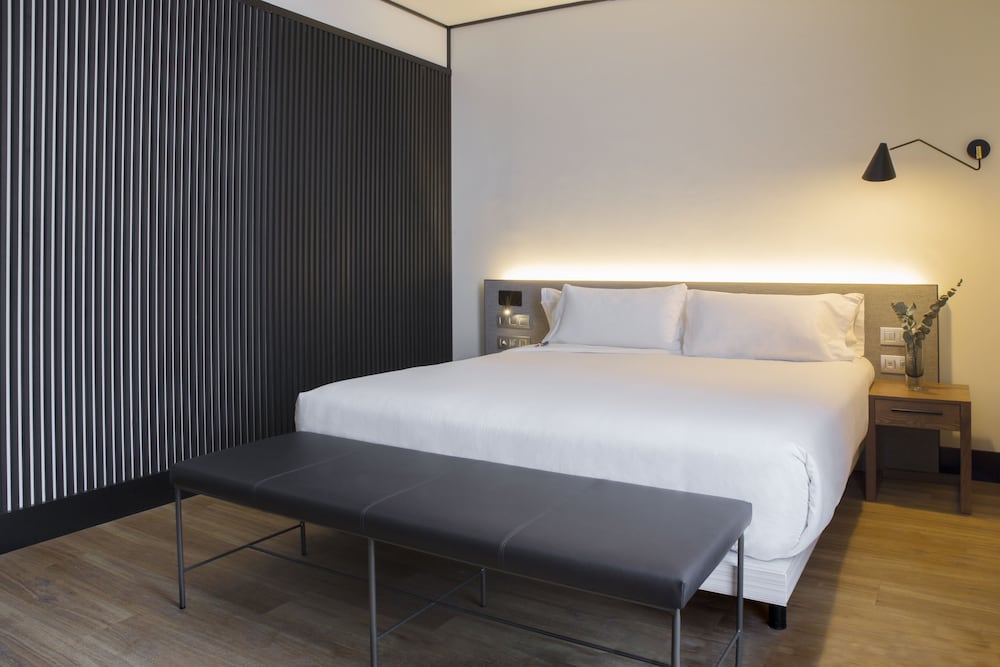 Фото Icon Embassy