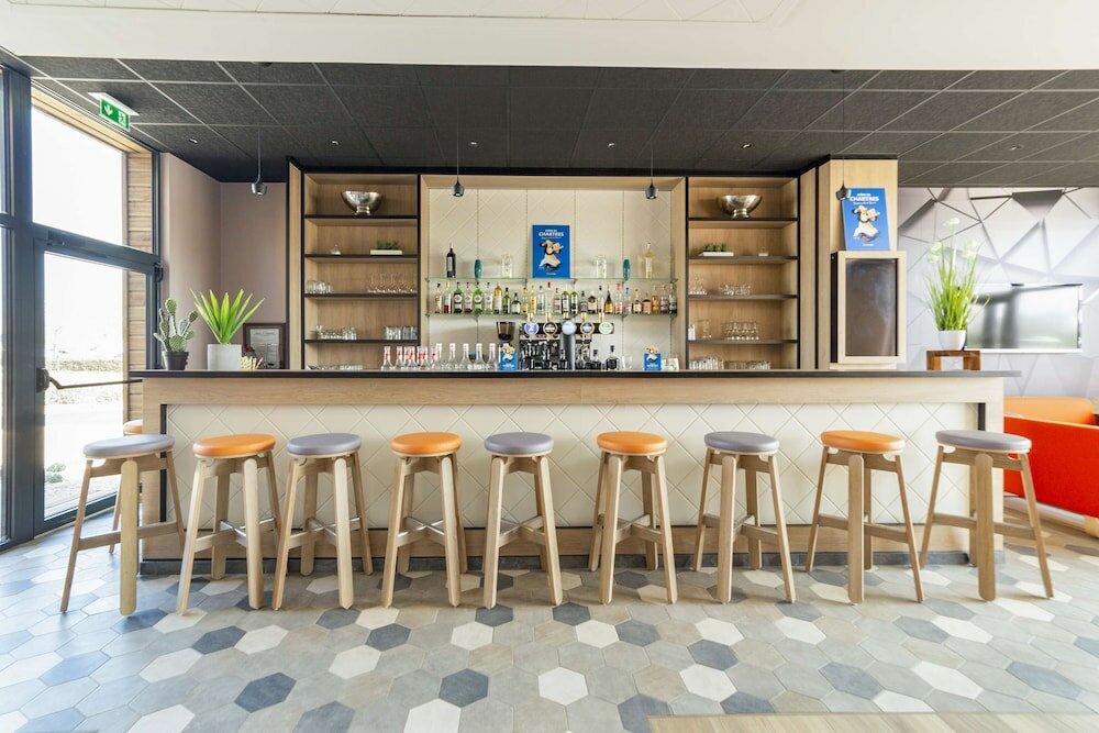 Фото Campanile Chartres