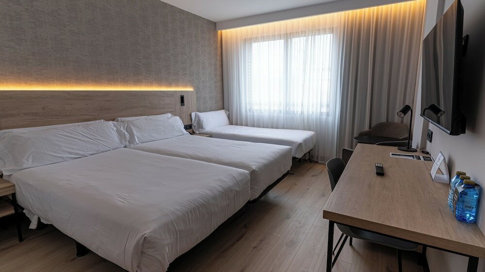 Фото Hotel Blanca de Navarra