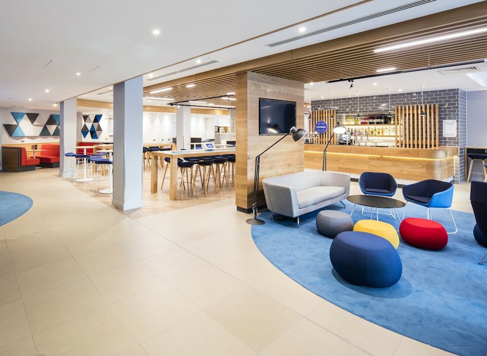 Фото Holiday Inn Express Dublin City Centre