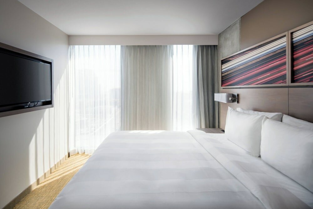 Фото Springhill Suites San Diego Downtown/Bayfront