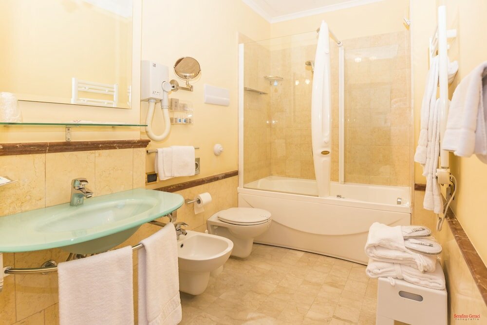 Фото Hotel Giardino Inglese